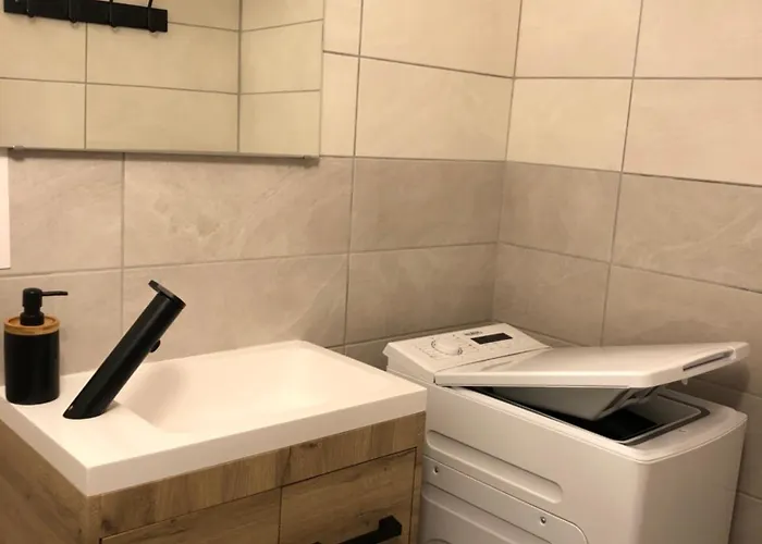 Maison Proche Du Centre - Mitoyenne * Saint-Die-des-Vosges